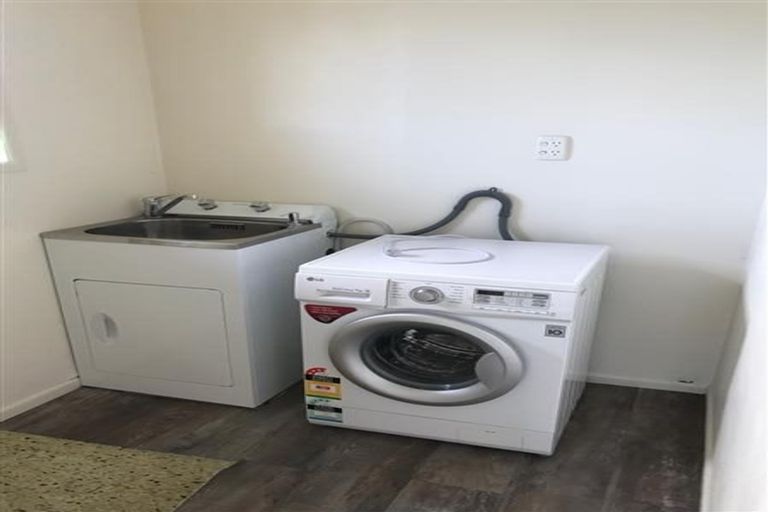 Photo of property in 59 Reynolds Road, Havelock North, 4130