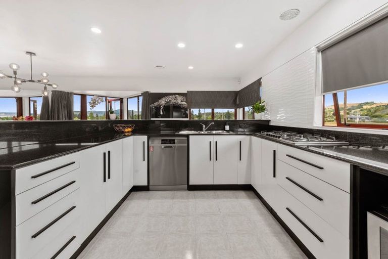 Photo of property in 37 Carter Drive, Pomare, Rotorua, 3015