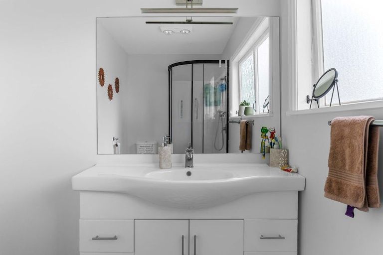 Photo of property in 3/201 Victoria Street, Cambridge, 3434