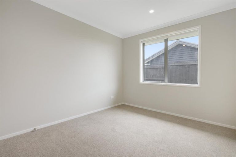 Photo of property in 43 Kaiora Drive, Papamoa Beach, Papamoa, 3118