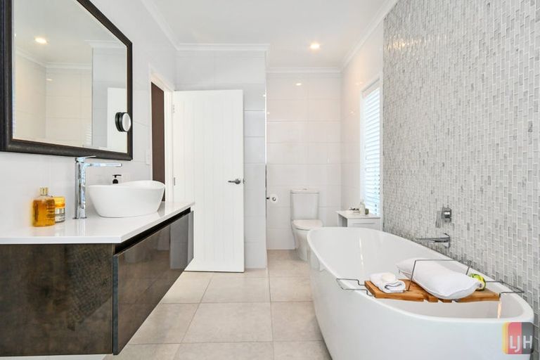 Photo of property in 3 Lees Cove, Karaka, Papakura, 2113