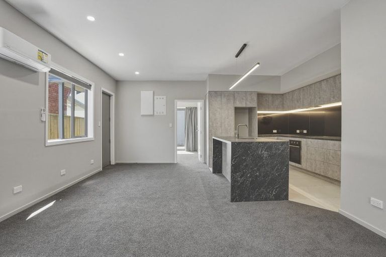 Photo of property in 43 Bradshaw Street, South Dunedin, Dunedin, 9012