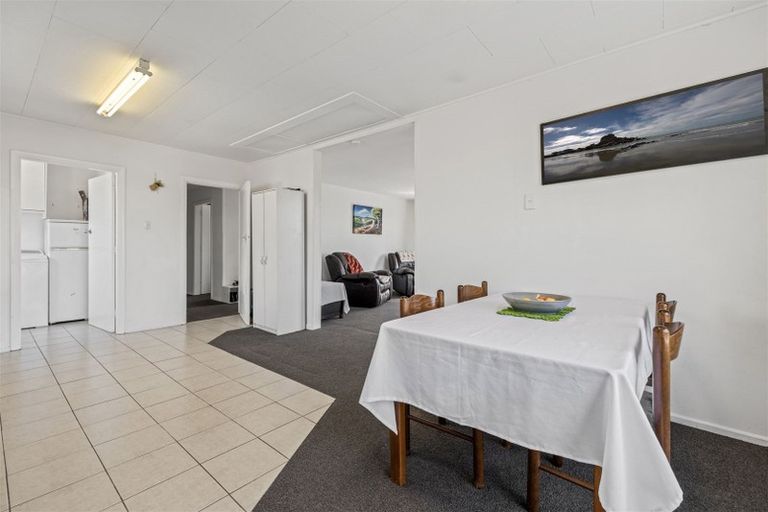 Photo of property in 33 Bournemouth Crescent, Aranui, Christchurch, 8061