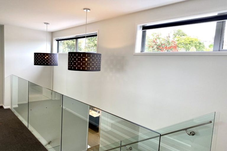 Photo of property in 72 Anzac Road, Pukekohe, 2120