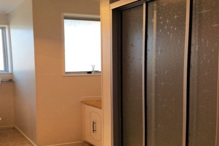 Photo of property in 17a Oxford Street, South Dunedin, Dunedin, 9012