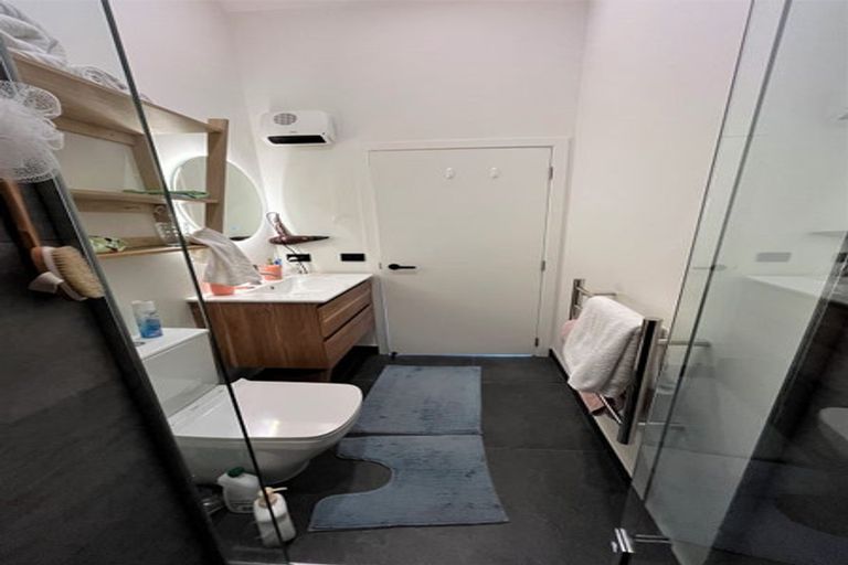 Photo of property in 12 Woolshed Road, Jacks Point, Queenstown, 9371