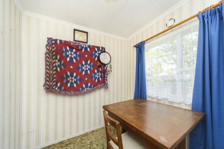 Photo of property in 39 Aberdeen Avenue, Takaro, Palmerston North, 4412