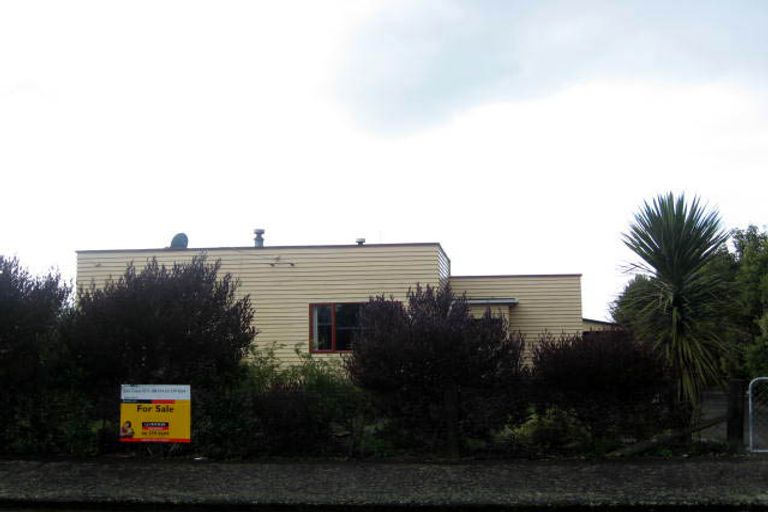 Photo of property in 38 Kent Street, Carterton, 5713