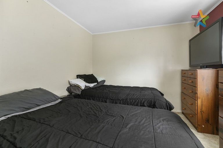 Photo of property in 27 Eldon Grove, Taita, Lower Hutt, 5019