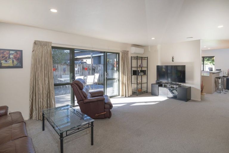 Photo of property in 23b Cook Drive, Whitianga, 3510