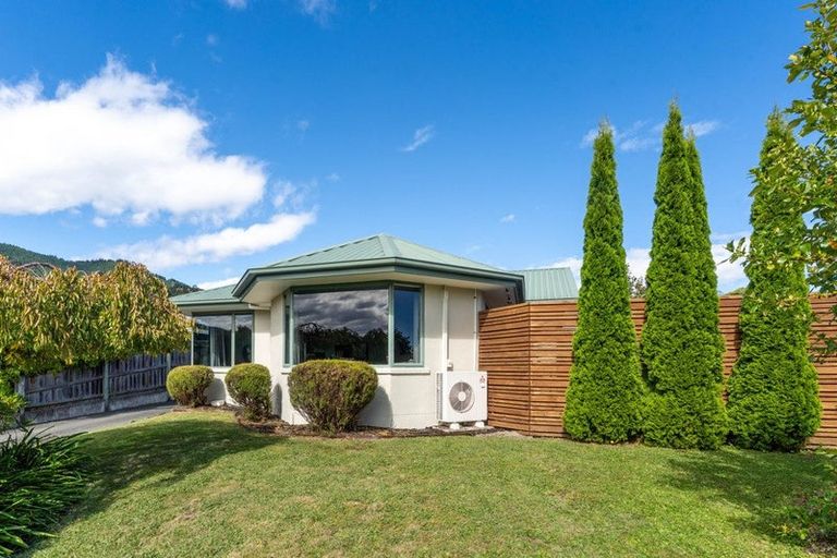 Photo of property in 24 Fawdan Way, Richmond, 7020