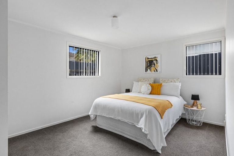 Photo of property in 29 Lavinia Crescent, Mangere East, Auckland, 2024