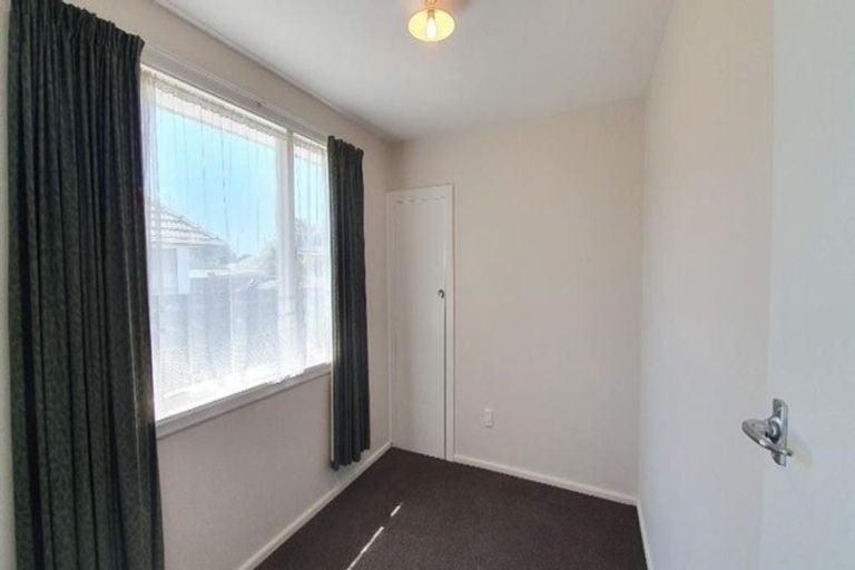 Photo of property in 1/128 Foremans Road, Islington, Christchurch, 8042