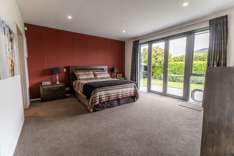 Photo of property in 27 Applefield Court, Northwood, Christchurch, 8051