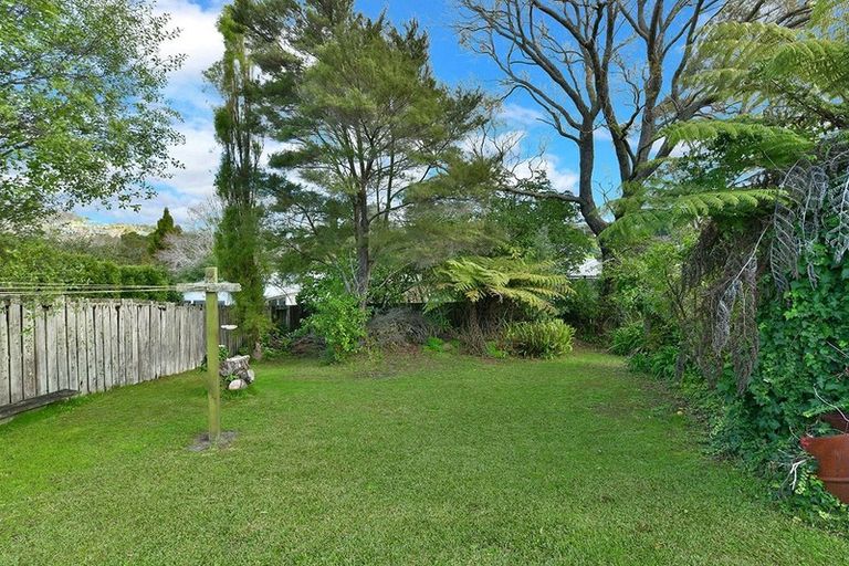 Photo of property in 79 Brian Crescent, Stanmore Bay, Whangaparaoa, 0932