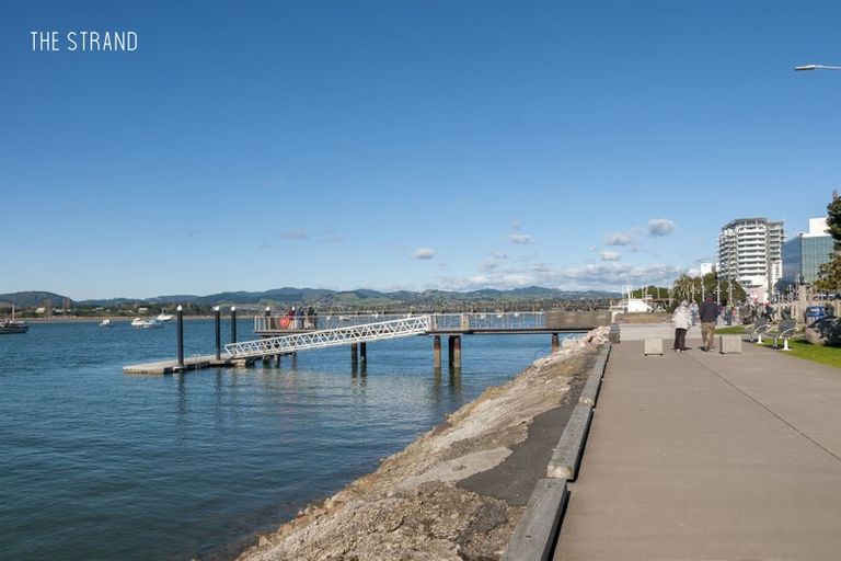 Photo of property in 12/72e Devonport Road, Tauranga, 3110