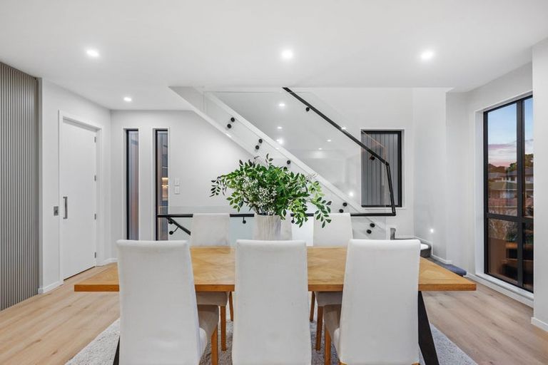 Photo of property in 13c Dominion Street, Takapuna, Auckland, 0622