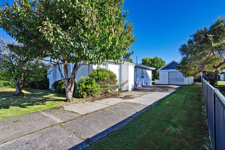 Photo of property in 220 Dome Street, Newfield, Invercargill, 9812