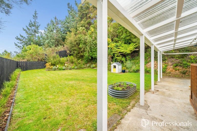 Photo of property in 11 Morrison Grove, Stokes Valley, Lower Hutt, 5019