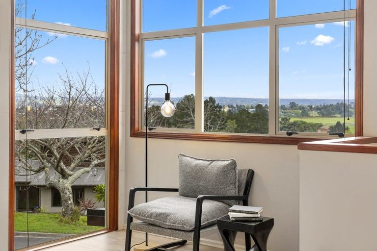 Photo of property in 14 Bell Common Close, Bethlehem, Tauranga, 3110