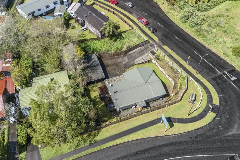 Photo of property in 1 Branch Road, Welbourn, New Plymouth, 4312