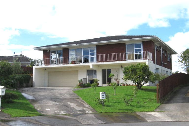 Photo of property in 27 Vanbrugh Place, Bucklands Beach, Auckland, 2014