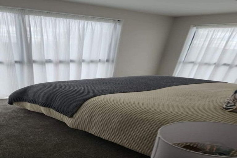 Photo of property in 117 Hutchinsons Road, Bucklands Beach, Auckland, 2014