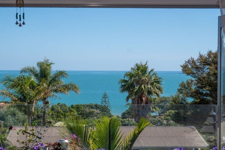 Photo of property in 7 Christine Drive, Coopers Beach, 0420
