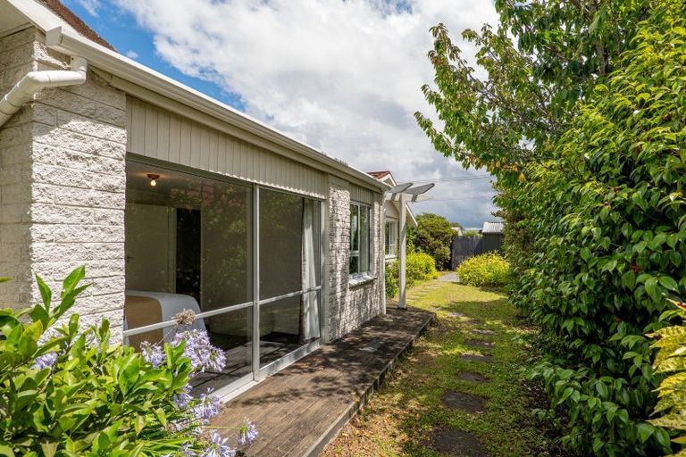 Photo of property in 9 Cintra Place, Casebrook, Christchurch, 8051