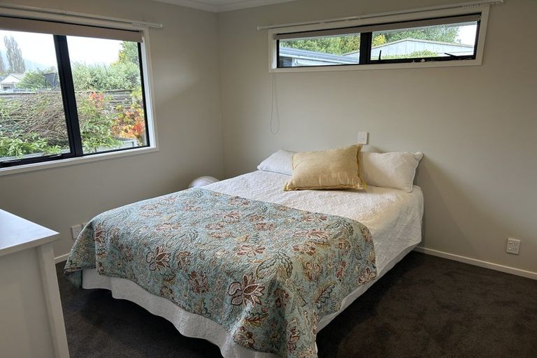 Photo of property in 14 Lakemere Way, Kinloch, Taupo, 3377