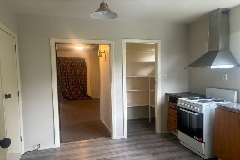 Photo of property in 8 Auburn Avenue, Upper Riccarton, Christchurch, 8041