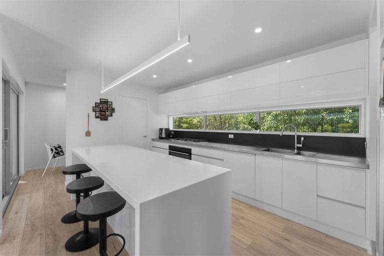 Photo of property in 2 Jacksons Road, Merivale, Christchurch, 8014