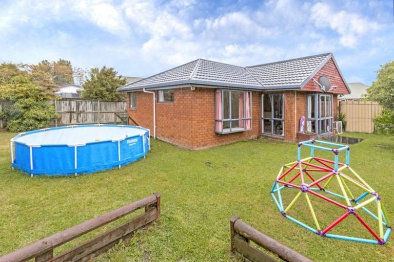 Photo of property in 25 Seascape Gardens, Bromley, Christchurch, 8062
