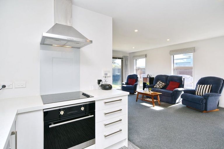 Photo of property in 1/44 Burwood Road, Burwood, Christchurch, 8083