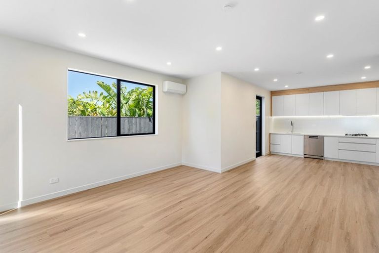 Photo of property in 14d Benders Avenue, Hillcrest, Auckland, 0627