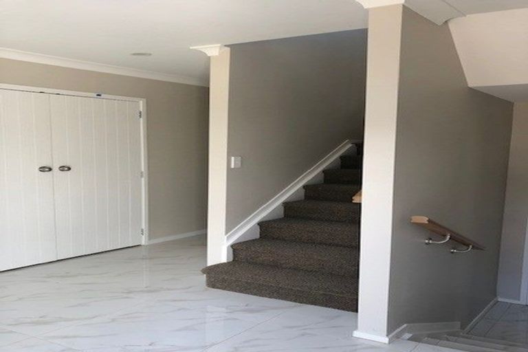 Photo of property in 29a Ervine Place, Bucklands Beach, Auckland, 2014