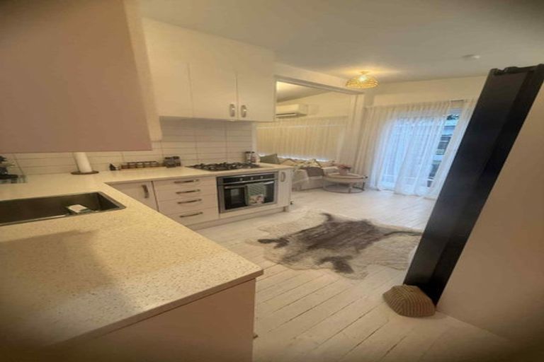 Photo of property in 14 Wood Street, Mangawhai Heads, Mangawhai, 0505