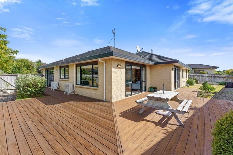 Photo of property in 42 Monarch Place, Paraparaumu Beach, Paraparaumu, 5032
