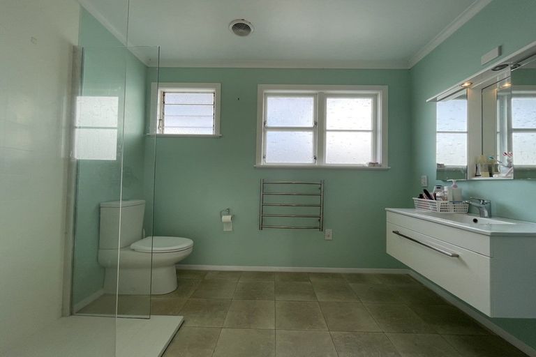 Photo of property in 36 Newbury Street, Awapuni, Palmerston North, 4412