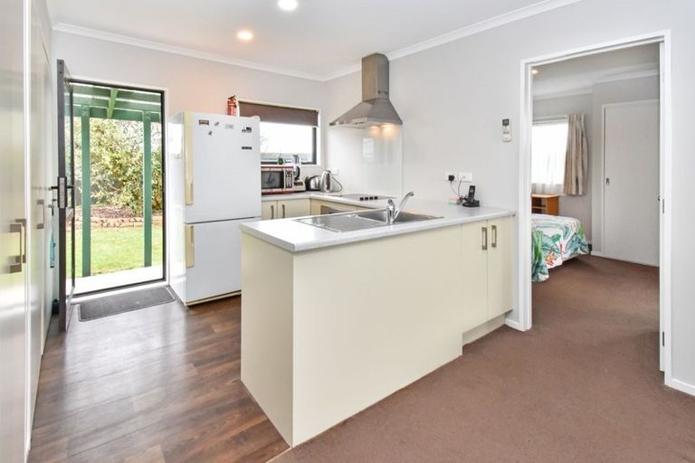 Photo of property in 4a Cathay Lane, Takanini, 2112