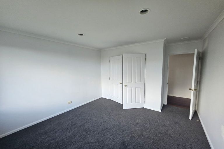 Photo of property in 2 Etwall Court, Dannemora, Auckland, 2016