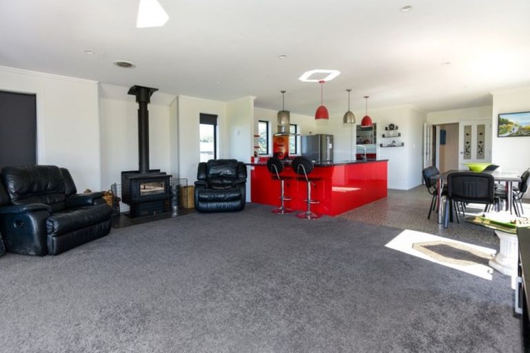 Photo of property in 39 Landsborough Drive, Darfield, 7571