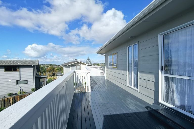 Photo of property in 2/38b Manuka Road, Glenfield, Auckland, 0629