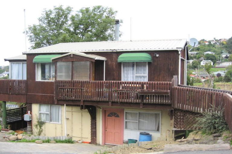 Photo of property in 2 Ballance Street, Caversham, Dunedin, 9011