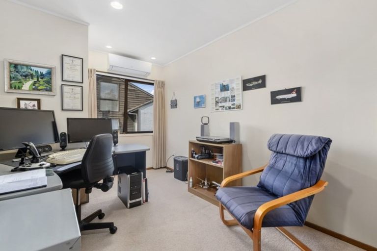 Photo of property in 22 Moorgreen Heights, Torbay, Auckland, 0630