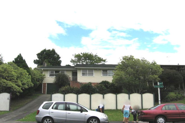 Photo of property in 117 Moore Street, Hillcrest, Auckland, 0627