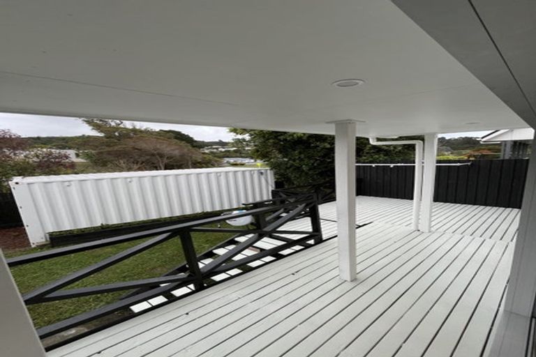 Photo of property in 1/8 Azimuth Place, Whitby, Porirua, 5024