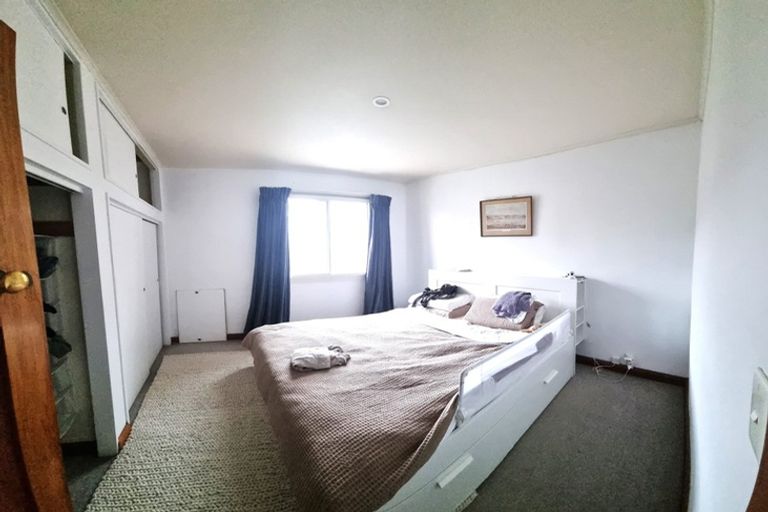 Photo of property in 1 Edge Hill, Mount Victoria, Wellington, 6011