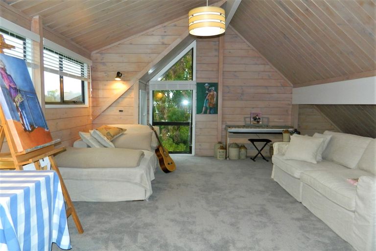 Photo of property in 8 Oripiro Road, Kerikeri, 0230