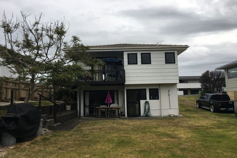 Photo of property in 37 Grove Avenue, Mount Maunganui, 3116